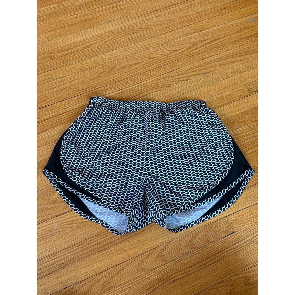 Nike Dri Fit Athletic Shorts - Small
